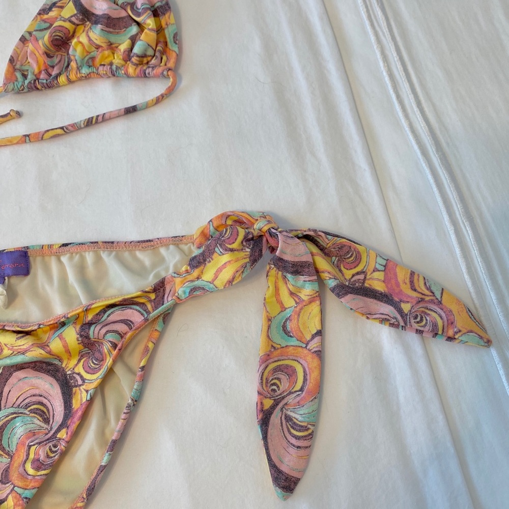 Bikini- Excellent Condition - Picture 5 of 6